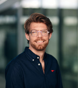 Headshot of David Henning