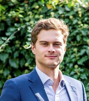 Josh De Lyon