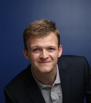 Headshot of Matthew Kronberg